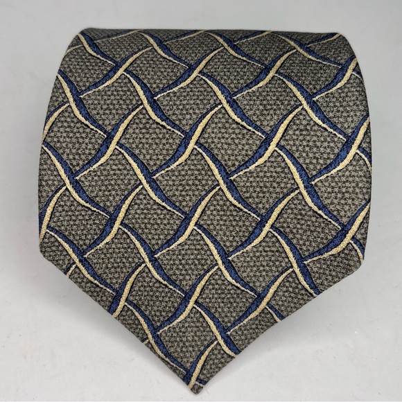 GUESS Silk Tie Geometric Gray Blue Yellow USA 4" Men's Necktie - Picture 1 of 2